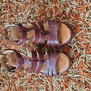 Very Cute Born wedges